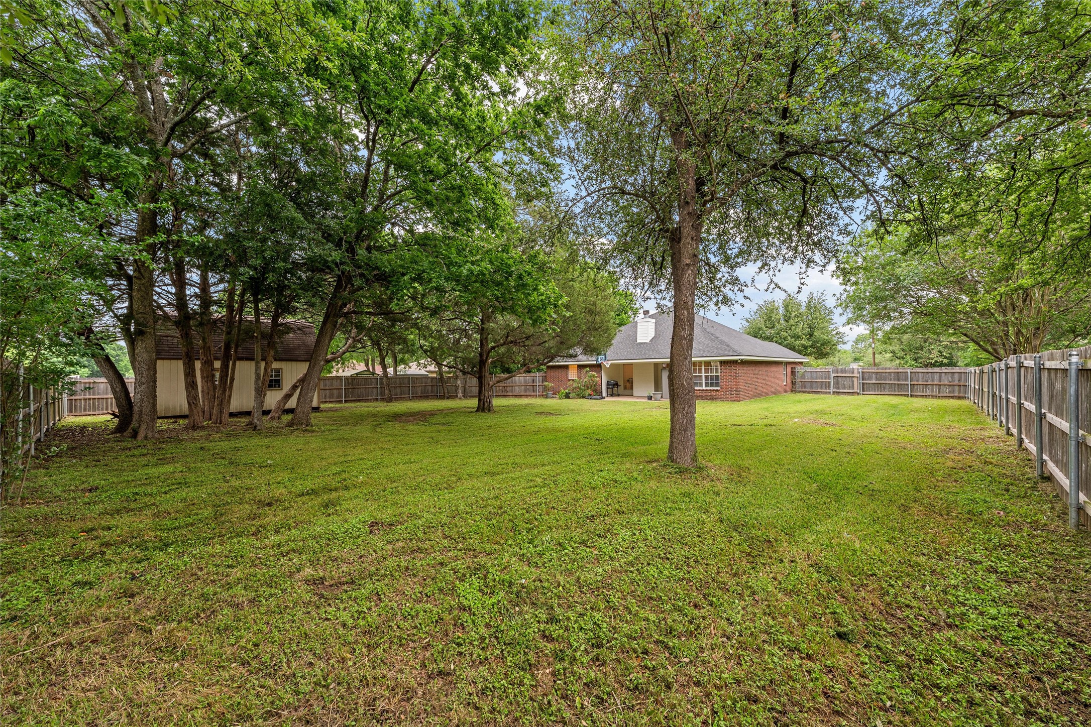 209 W Karnes Drive Waco TX 76706