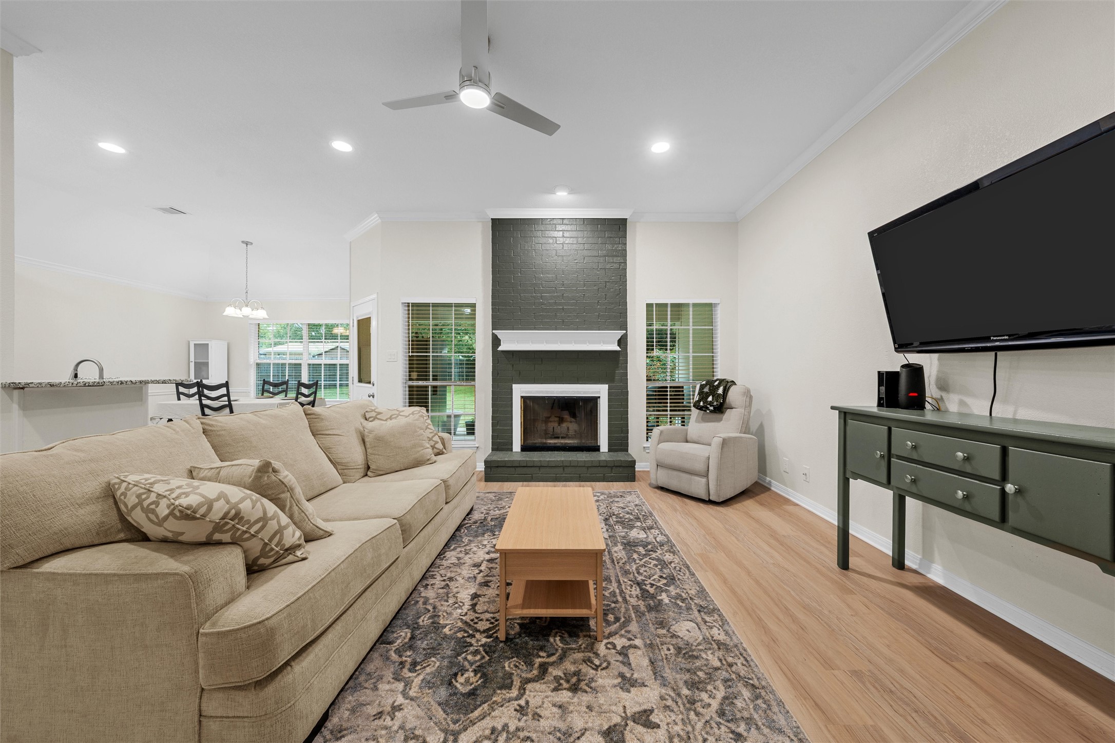 209 W Karnes Drive Waco TX 76706