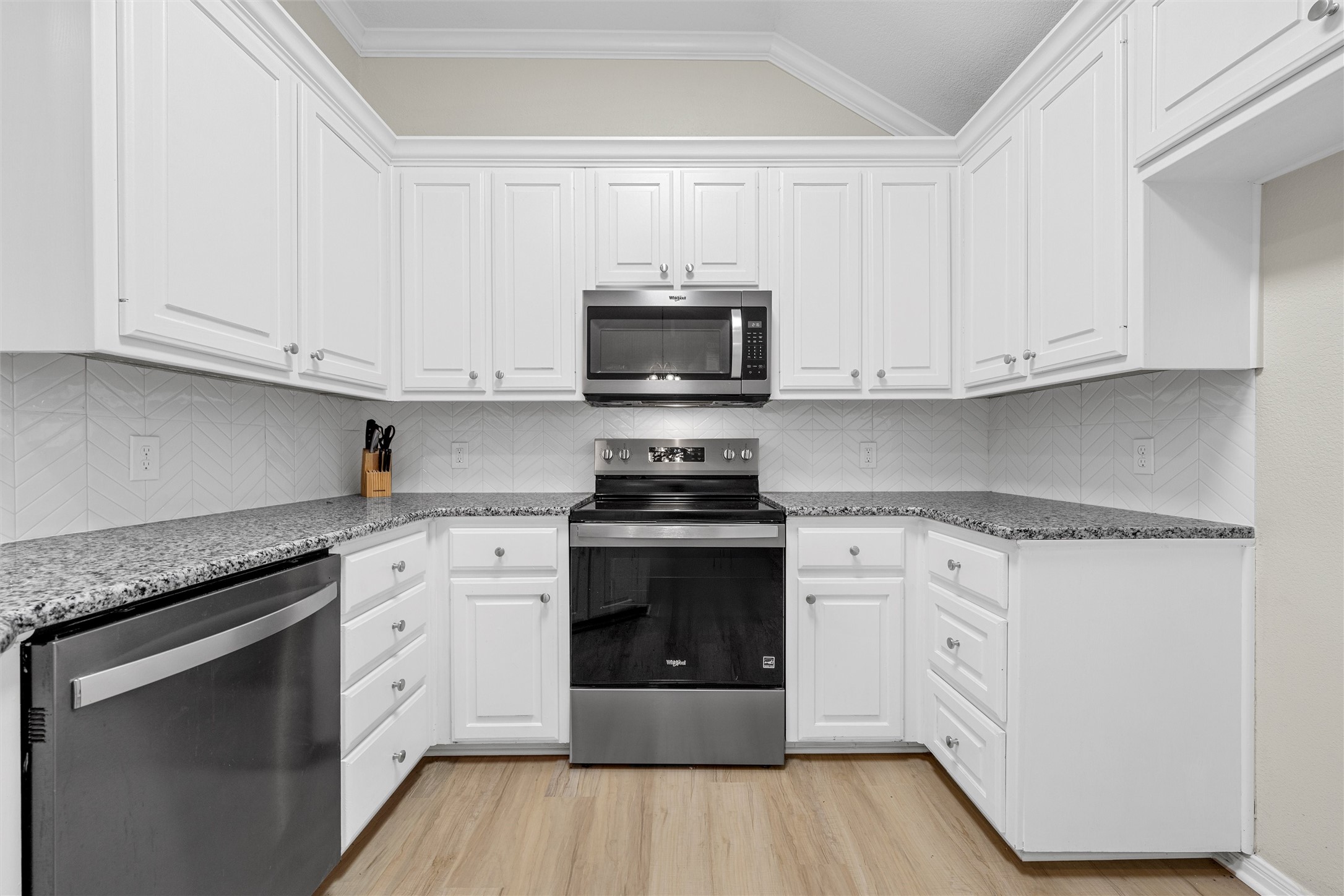 209 W Karnes Drive Waco TX 76706
