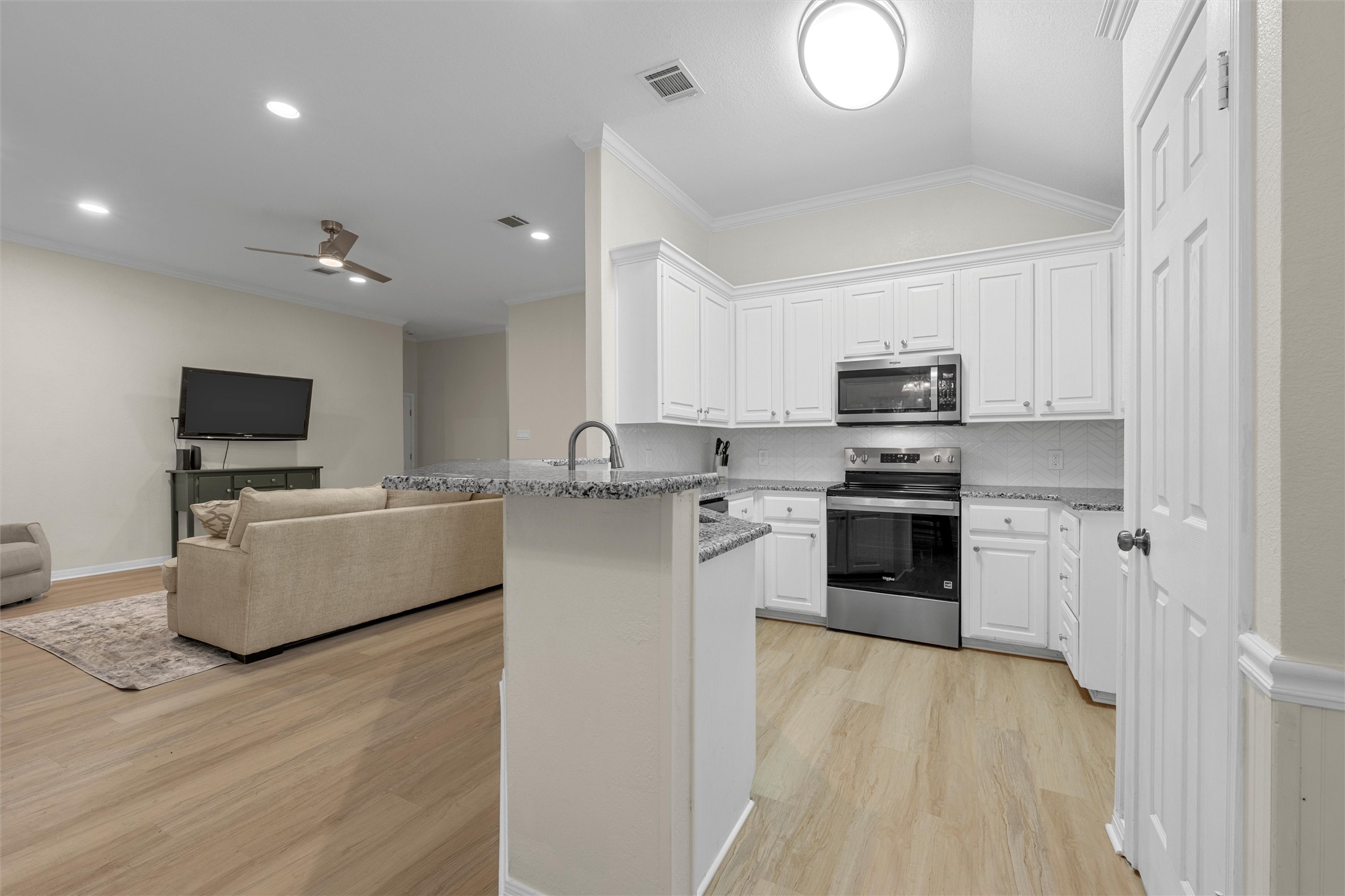 209 W Karnes Drive Waco TX 76706