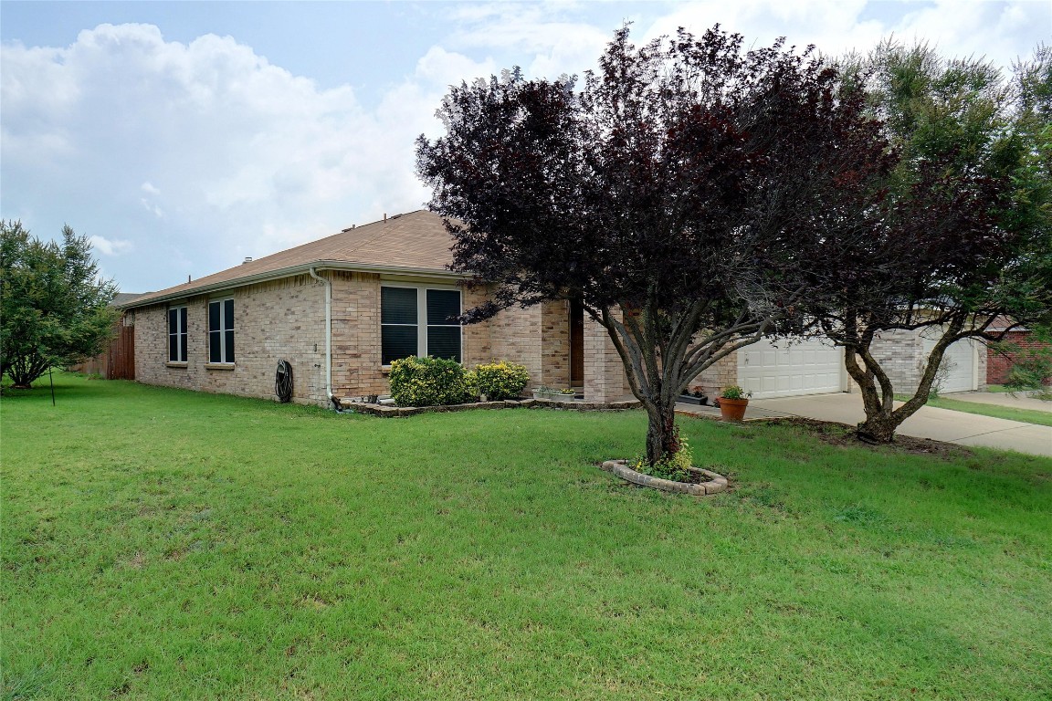5232 Bedfordshire Drive Fort Worth TX 76135