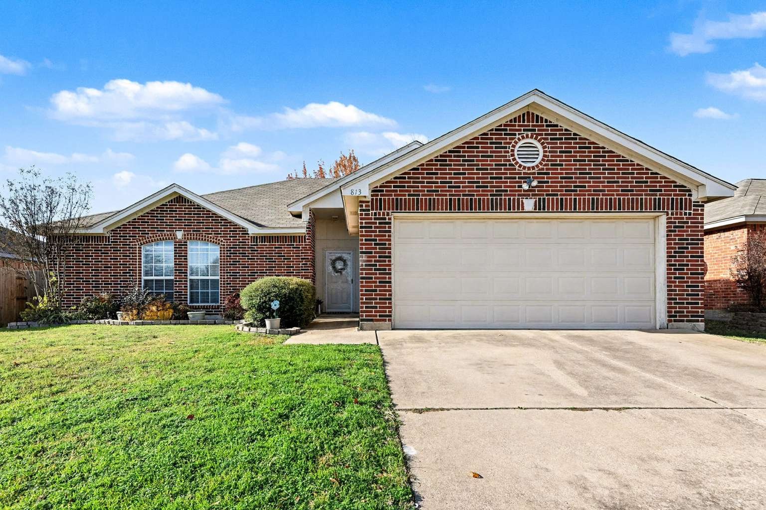 813 Wrentham Drive Saginaw TX 76179