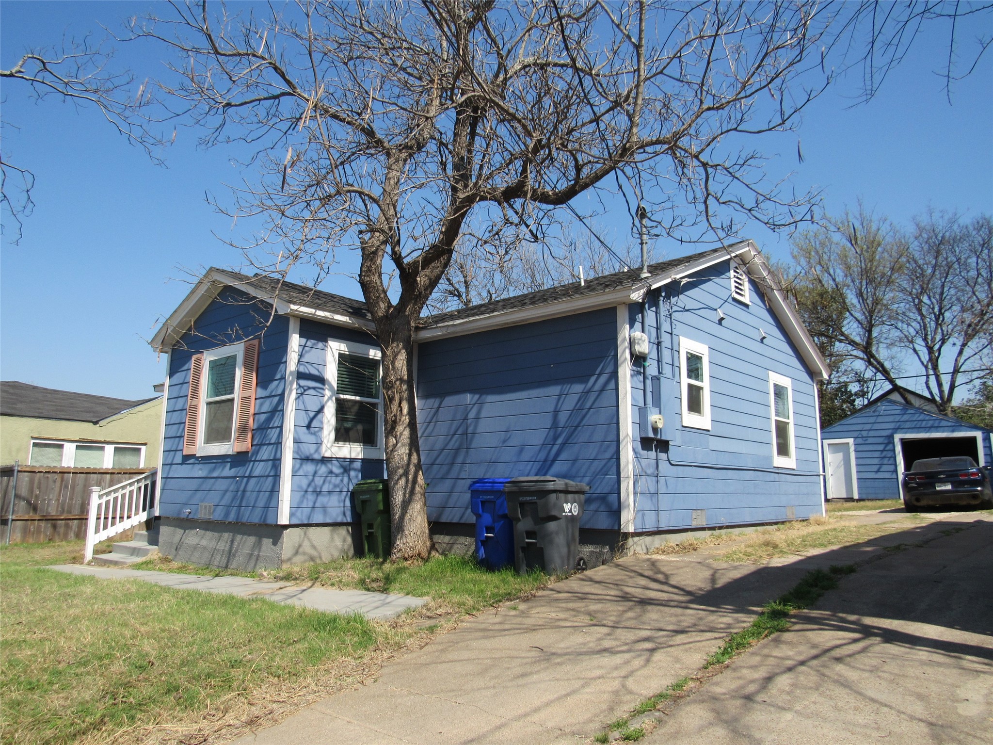 1609 N 18th Street Waco TX 76707