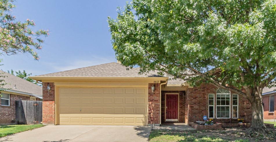 10621 Aransas Drive Fort Worth TX 76131