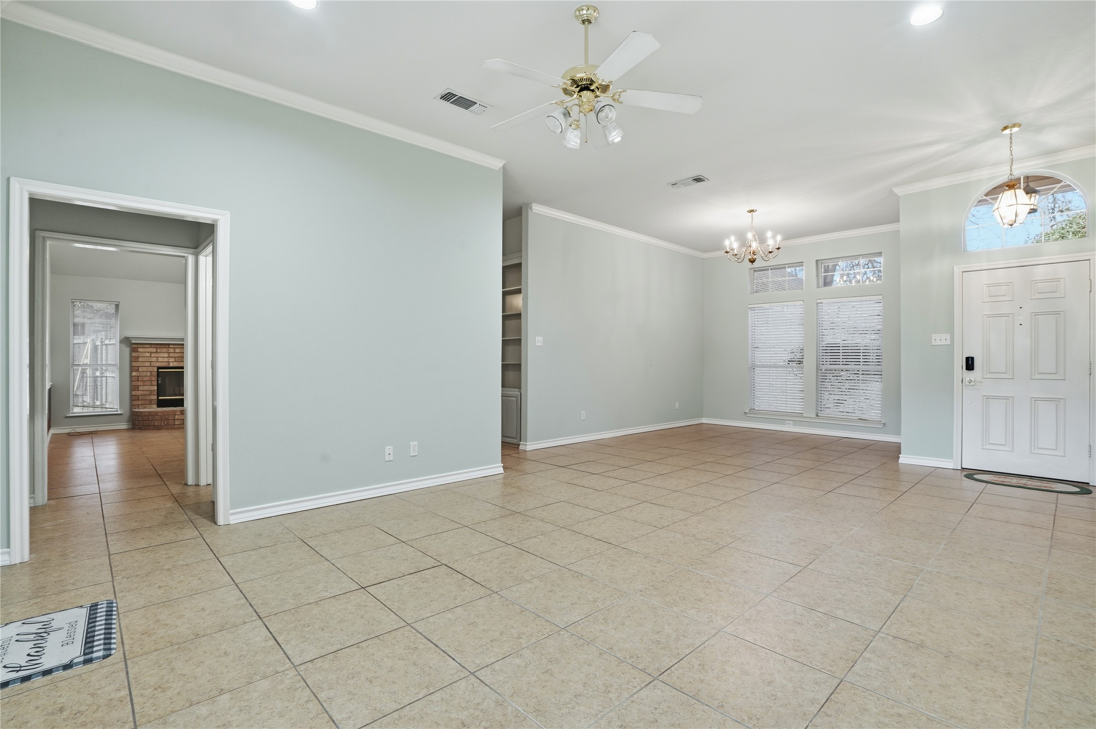 1312 Crows Nest Court Azle TX 76020