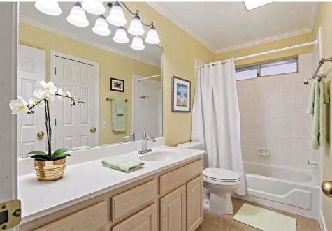 1312 Crows Nest Court Azle TX 76020