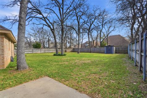 1312 Crows Nest Court Azle TX 76020