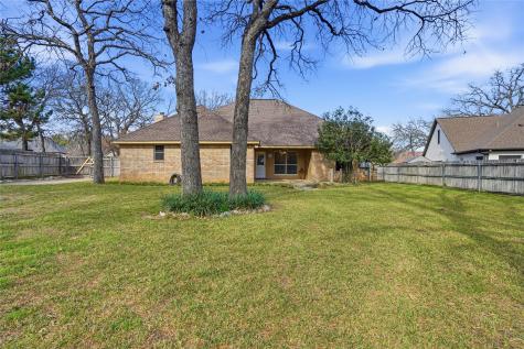 1312 Crows Nest Court Azle TX 76020