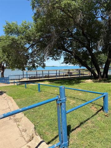 1312 Crows Nest Court Azle TX 76020