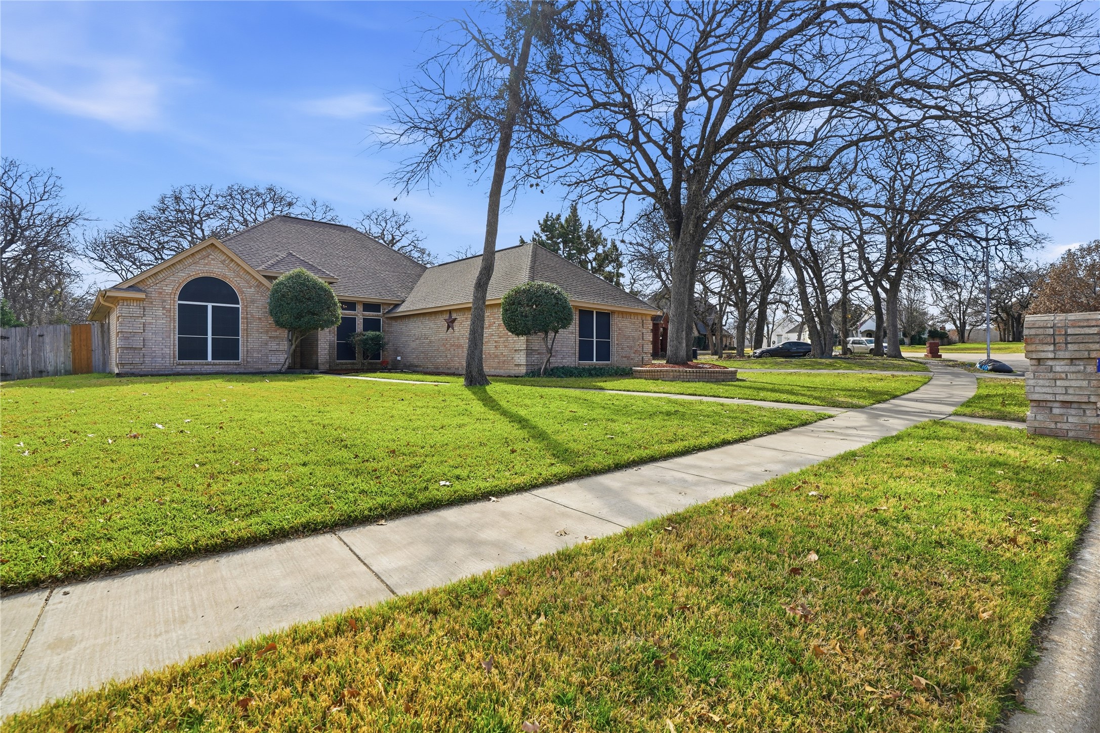 1312 Crows Nest Court Azle TX 76020