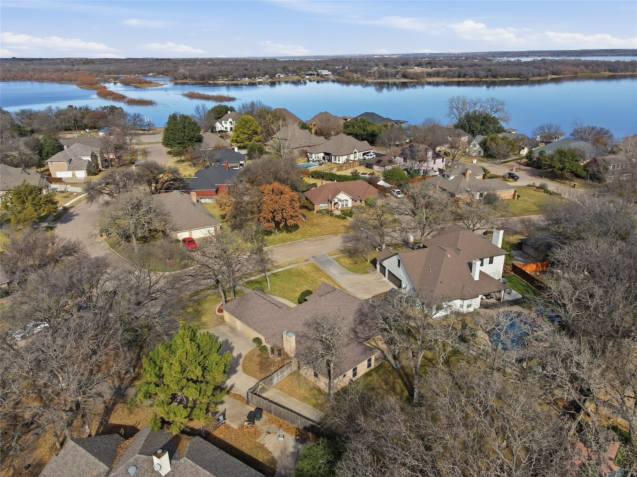 1312 Crows Nest Court Azle TX 76020