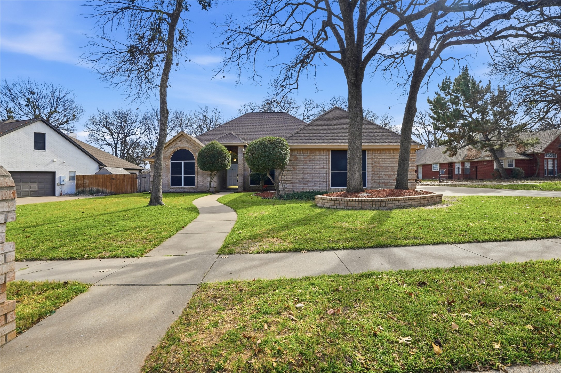 1312 Crows Nest Court Azle TX 76020