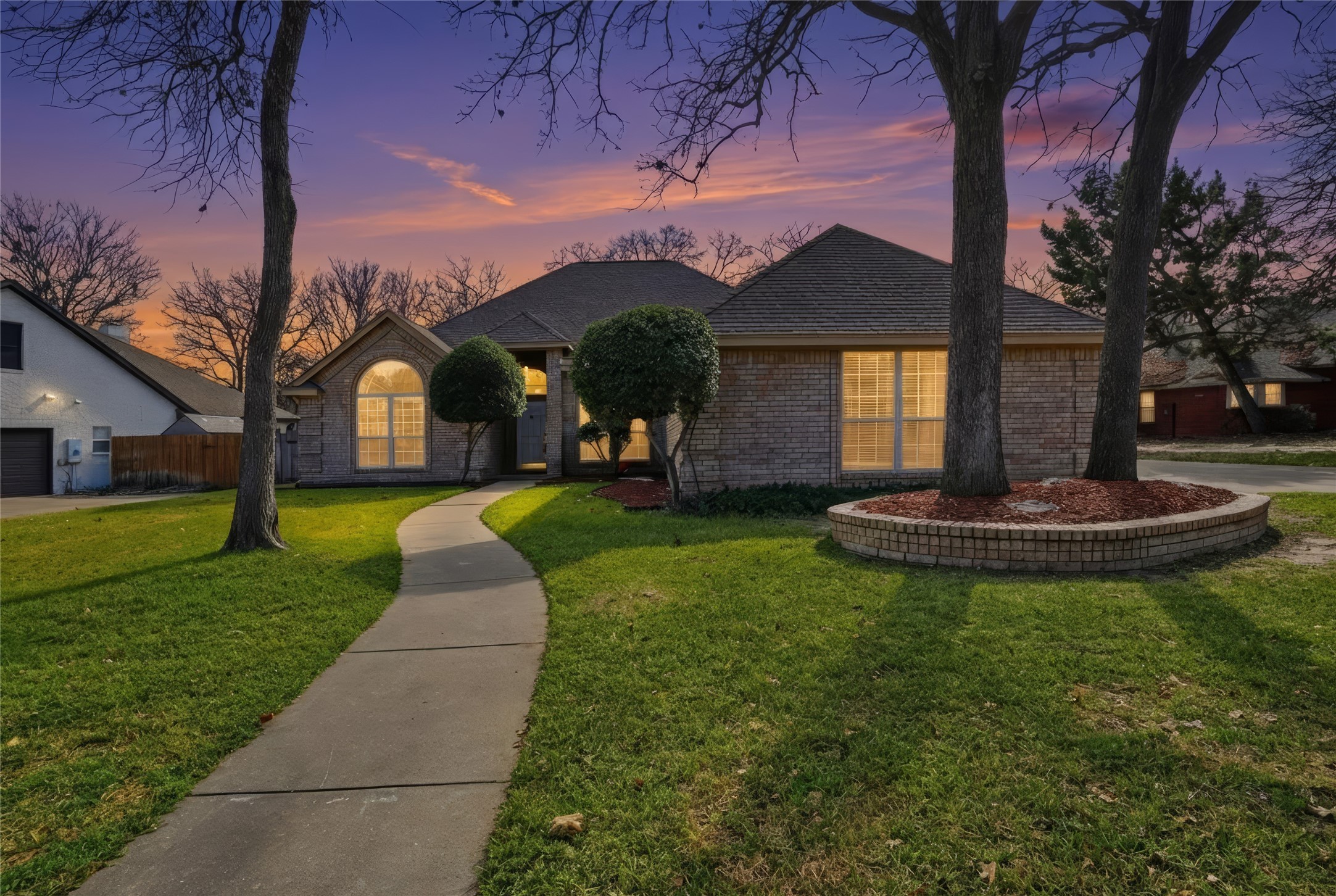 1312 Crows Nest Court Azle TX 76020