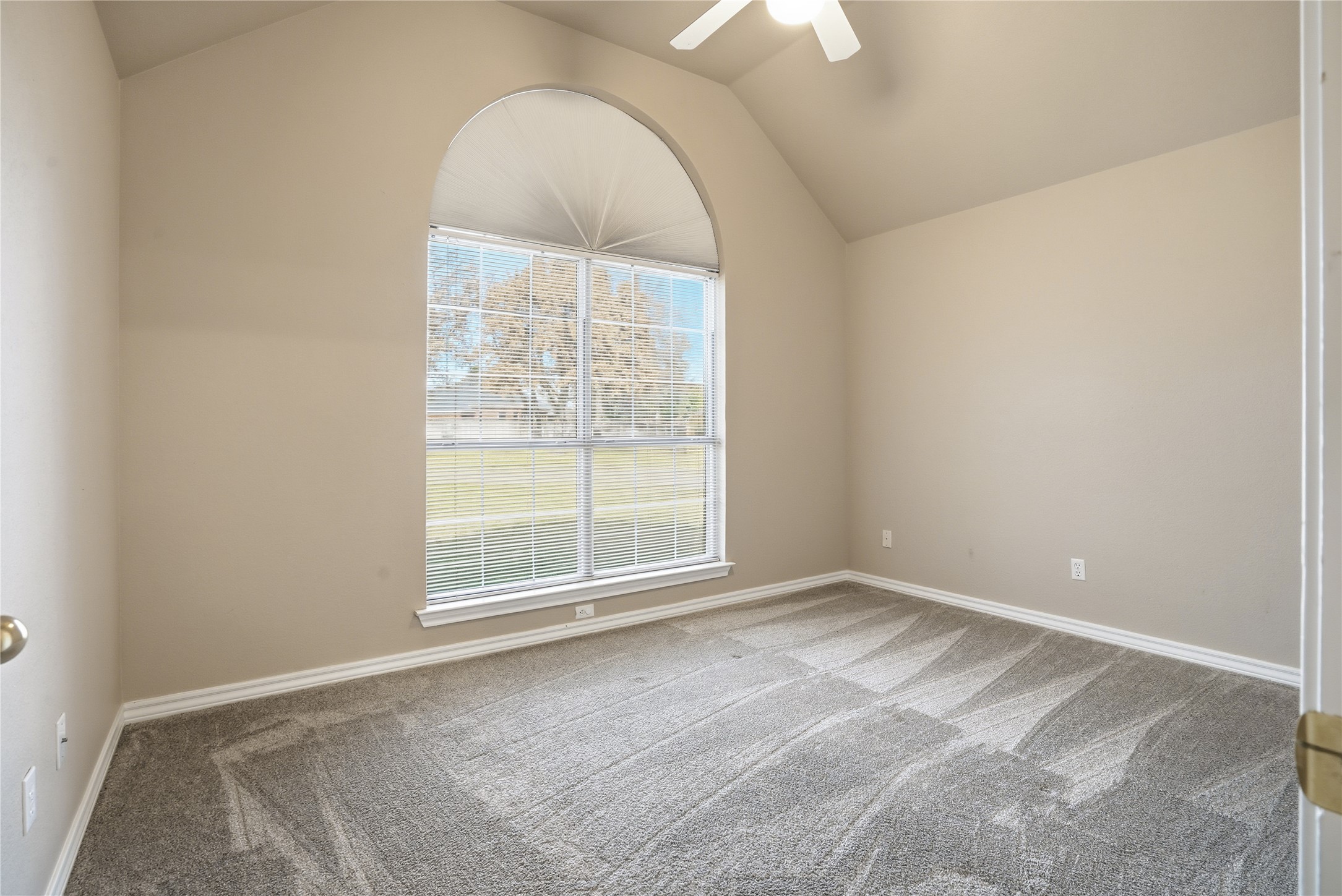 1312 Crows Nest Court Azle TX 76020