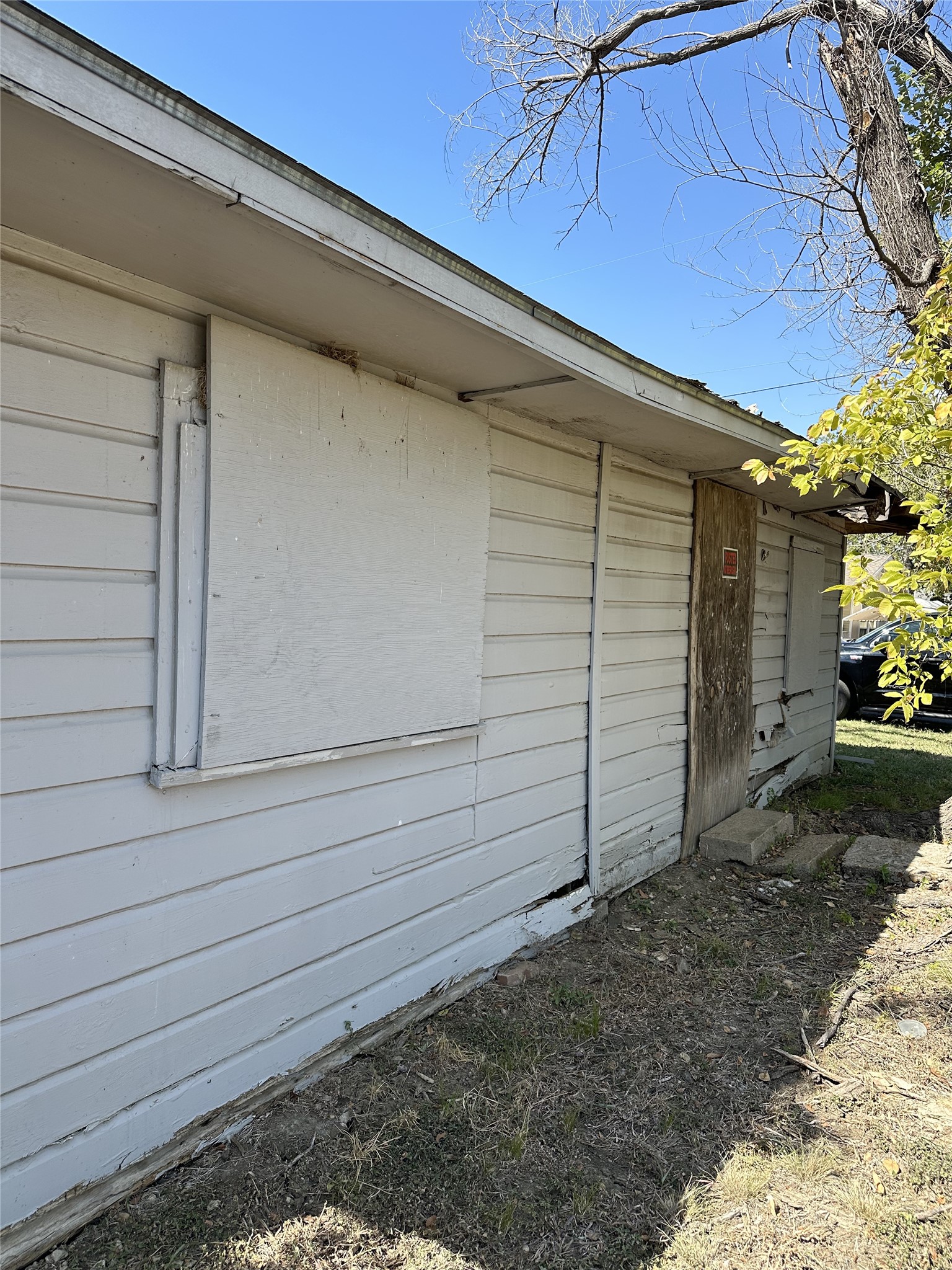 2435 Iroquois Street Dallas TX 75212