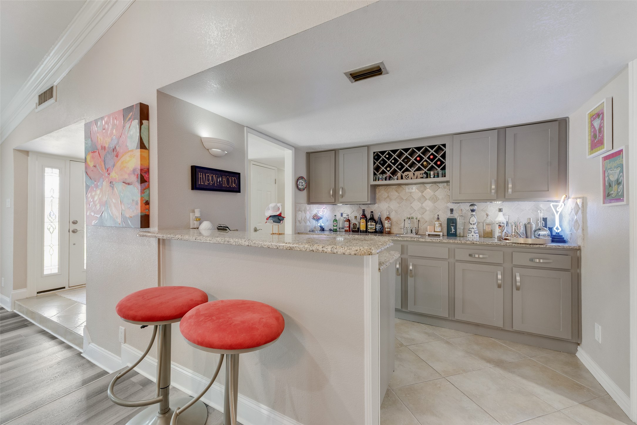 1911 White Rose Lane Carrollton TX 75007