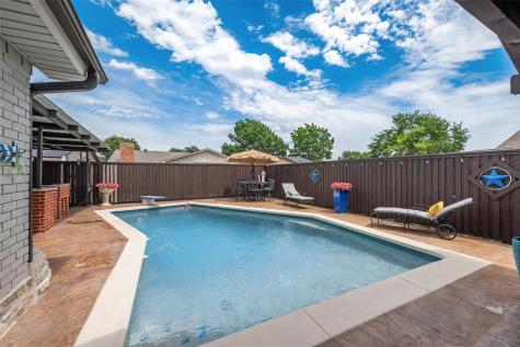 1911 White Rose Lane Carrollton TX 75007