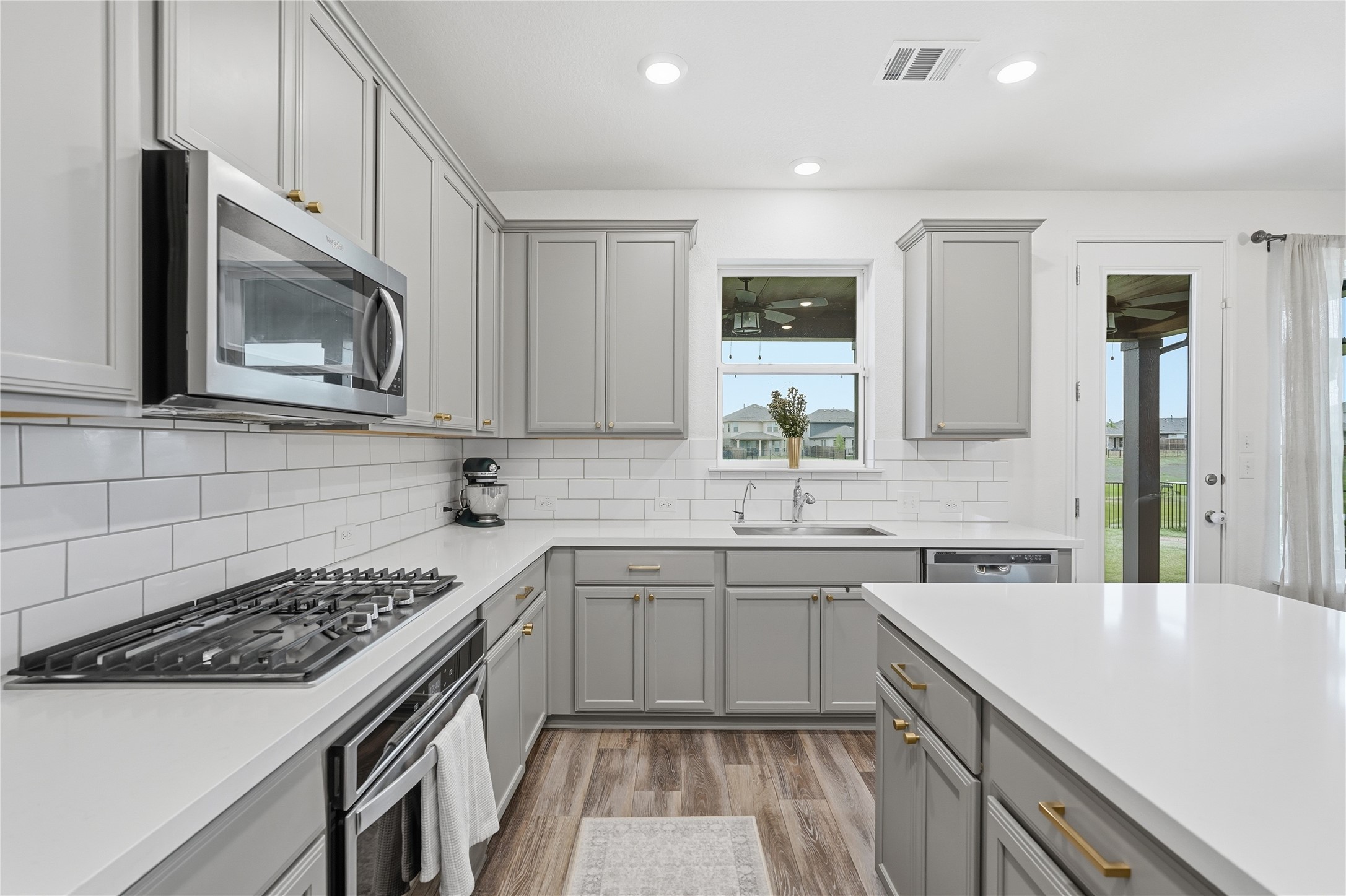 960 Tule Drive Aubrey TX 76227