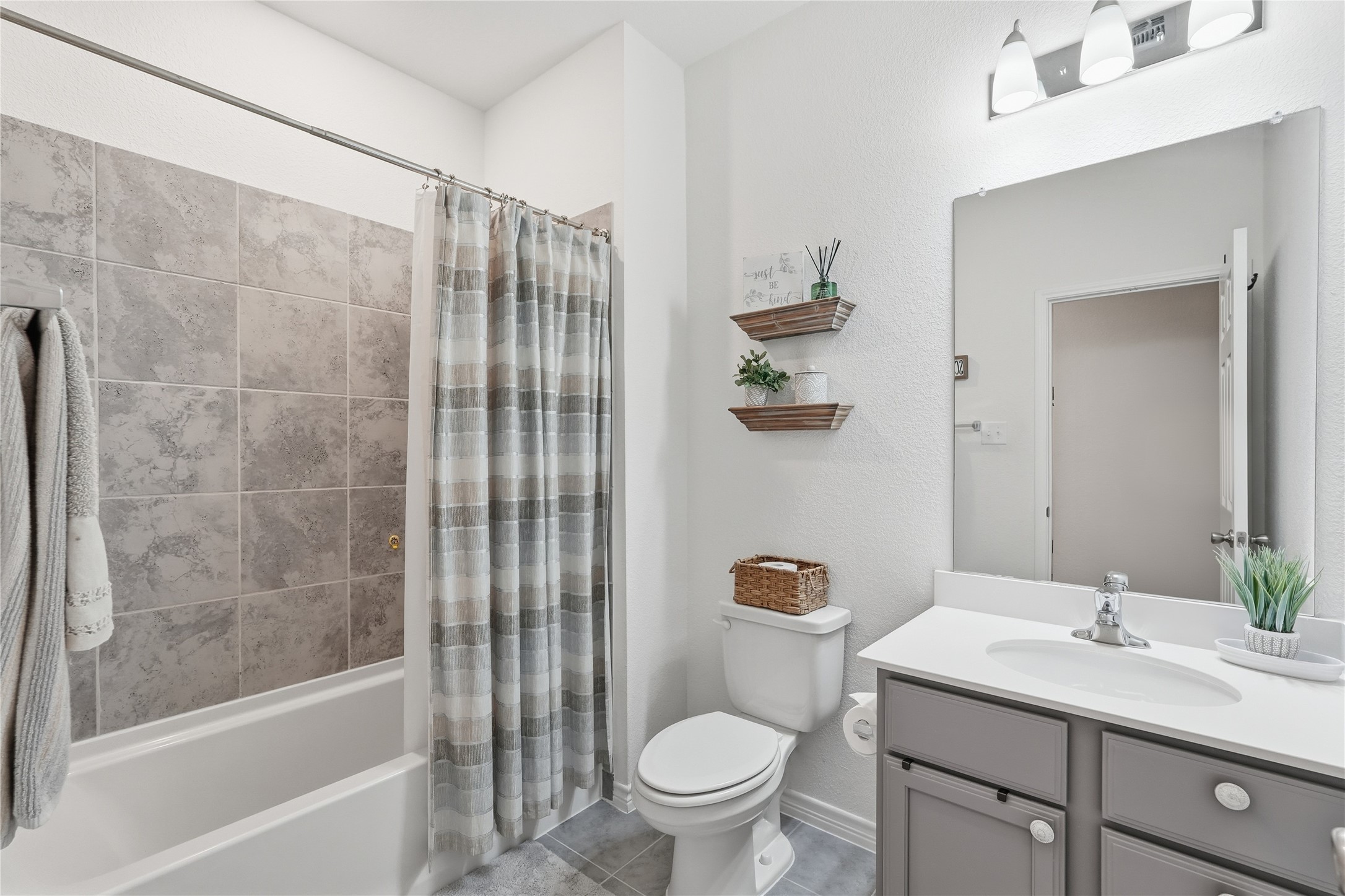 960 Tule Drive Aubrey TX 76227