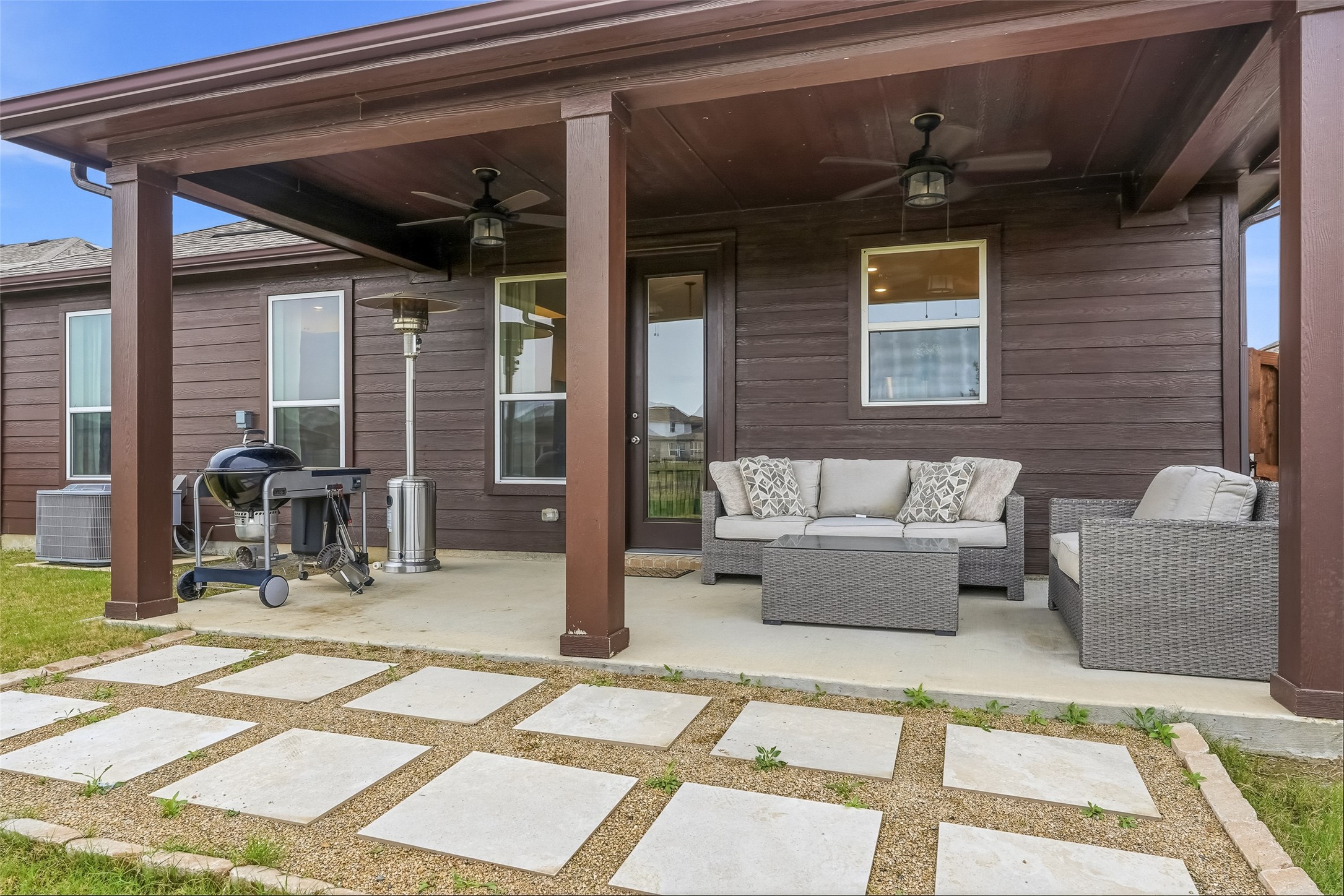960 Tule Drive Aubrey TX 76227