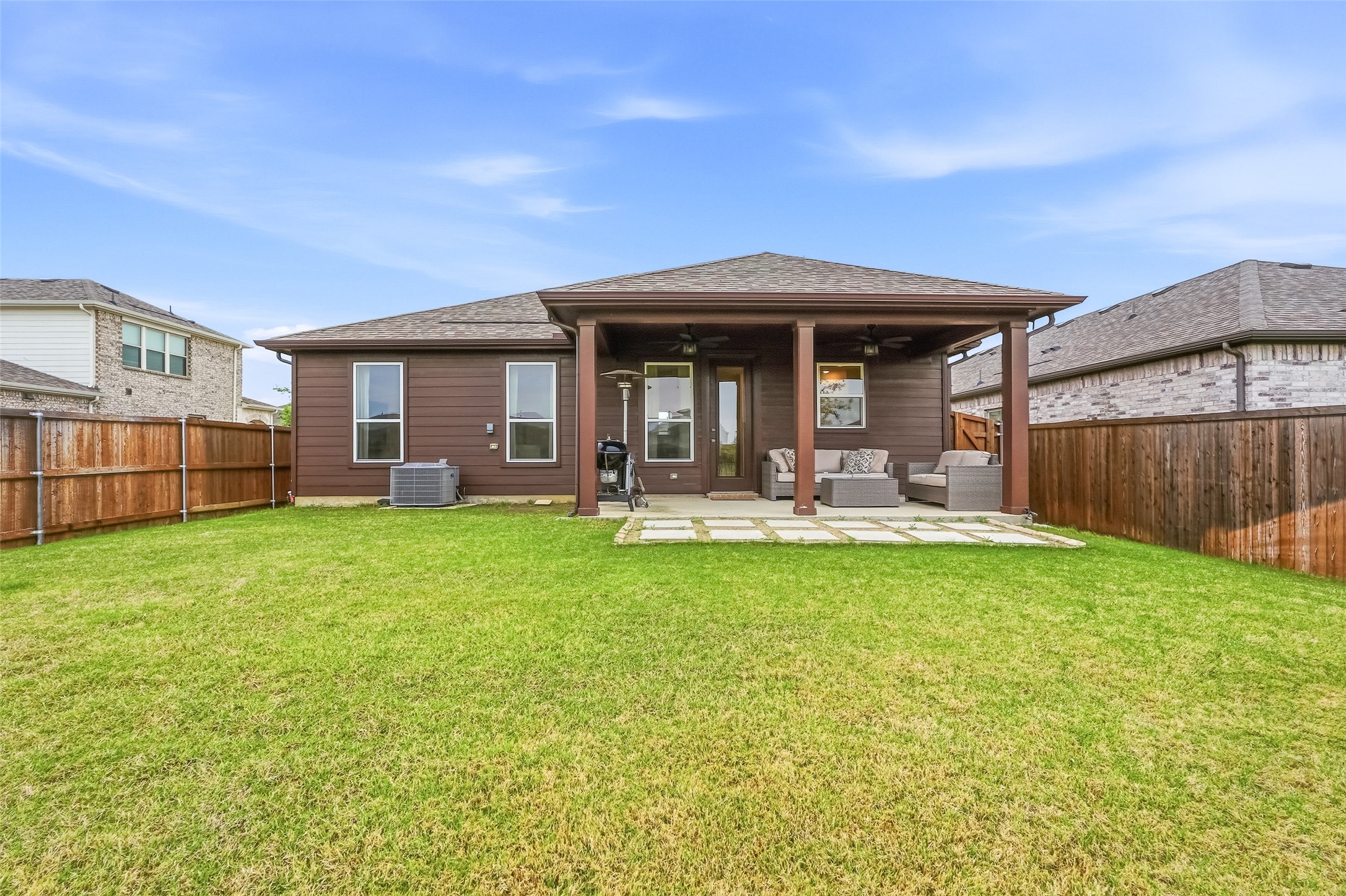 960 Tule Drive Aubrey TX 76227