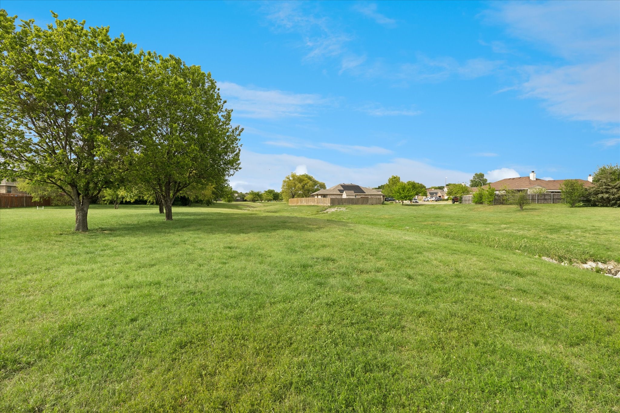 2736 Ensenada Lane Fort Worth TX 76108