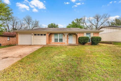 1811 Carla Avenue Arlington TX 76014