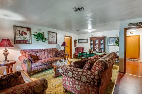 1447 Gillette Street Dallas TX 75217
