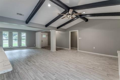 2025 Midcrest Drive Plano TX 75075