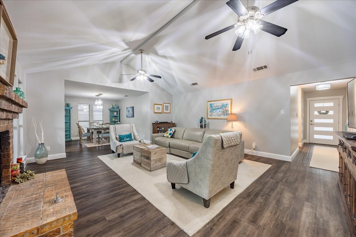 2223 Valley Mill Carrollton TX 75006
