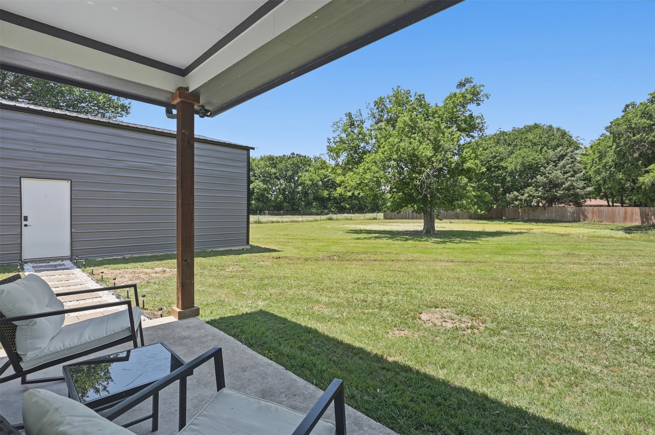 1501 Business Highway 121 Trenton TX 75490