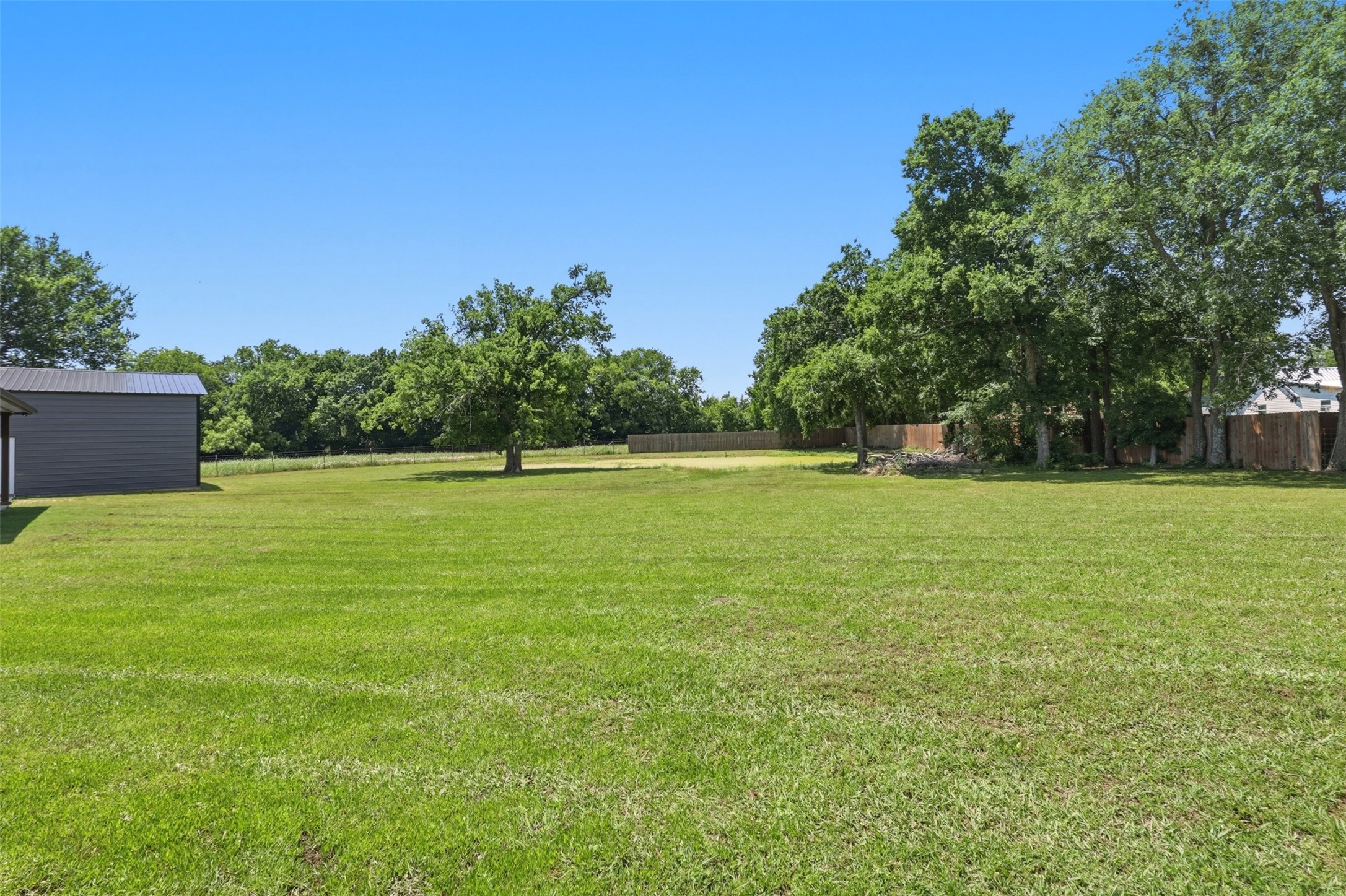 1501 Business Highway 121 Trenton TX 75490