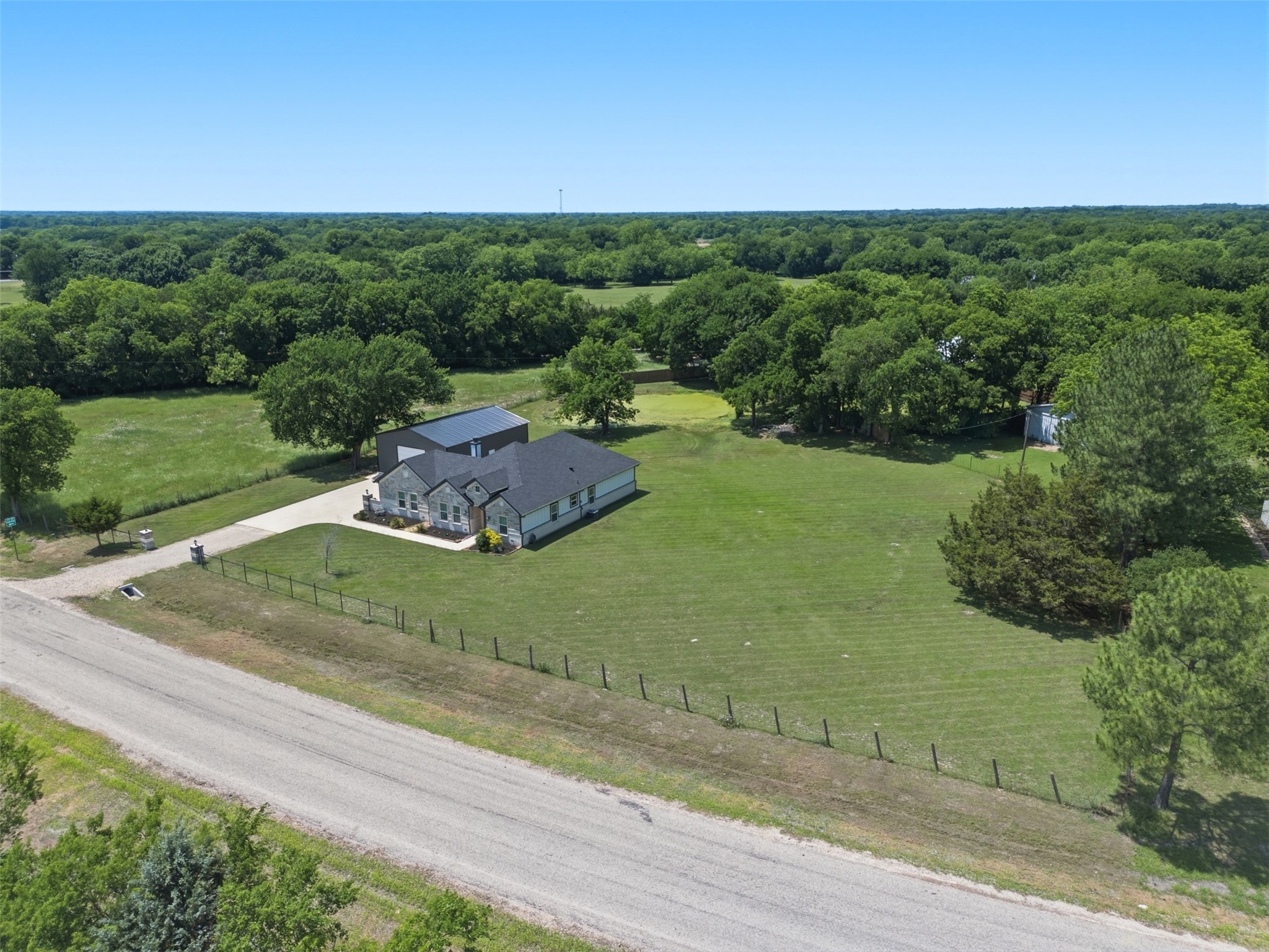 1501 Business Highway 121 Trenton TX 75490