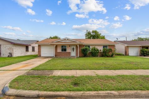 6464 Leaning Oaks Street Dallas TX 75241