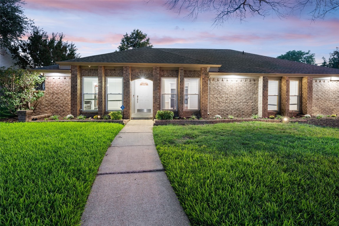 4548 Hartford Drive Plano TX 75093