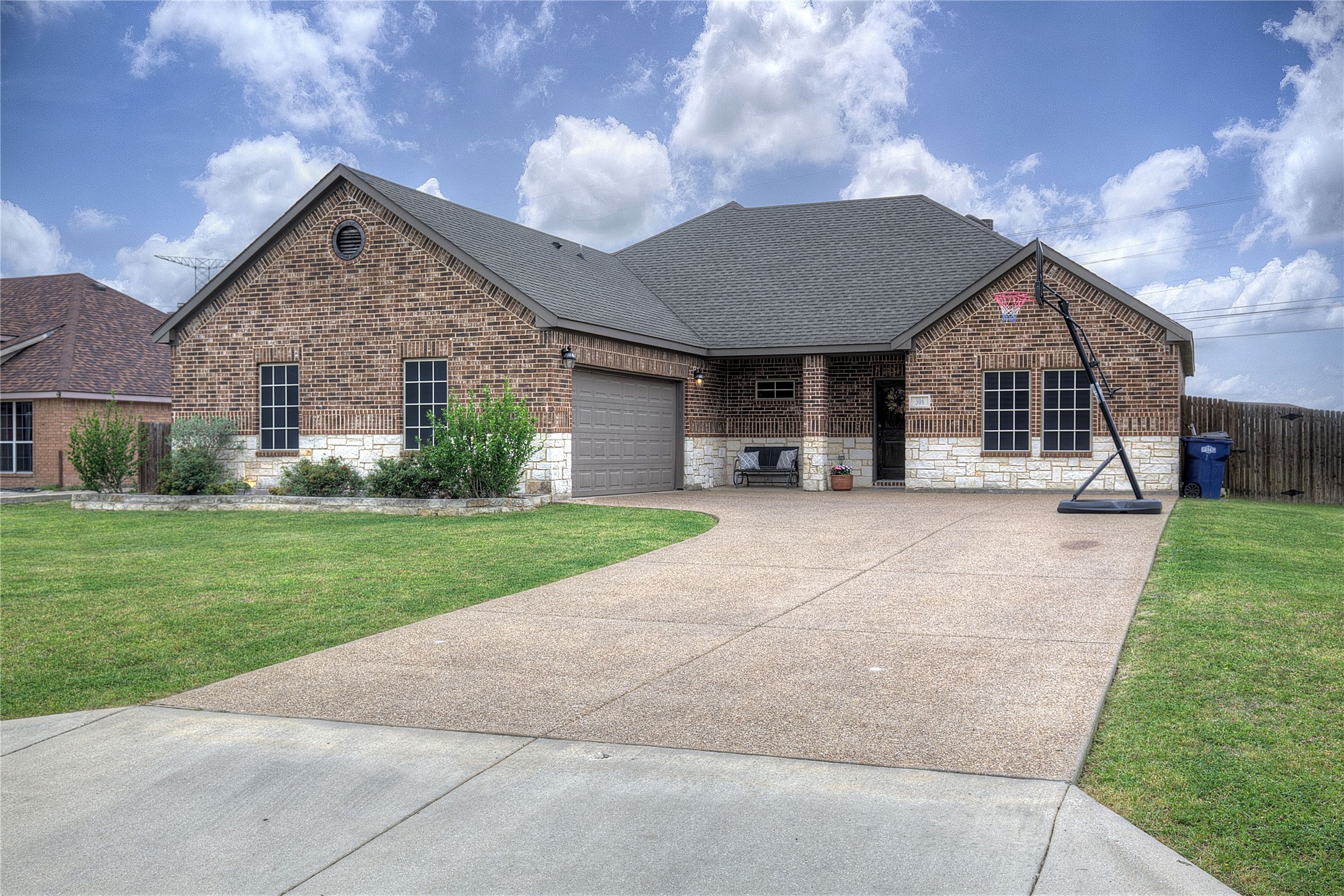 306 Derick Drive Fate TX 75189