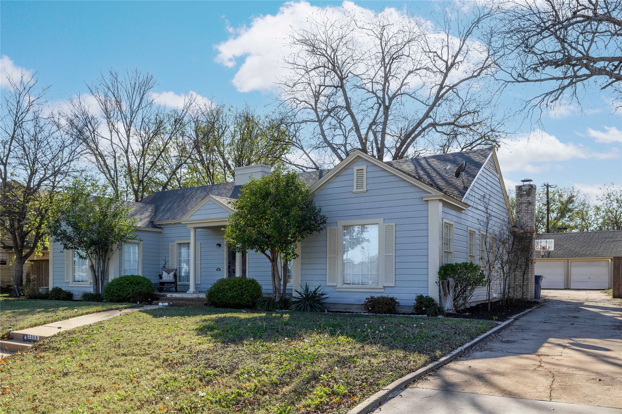 2005 1st Street Brownwood TX 76801