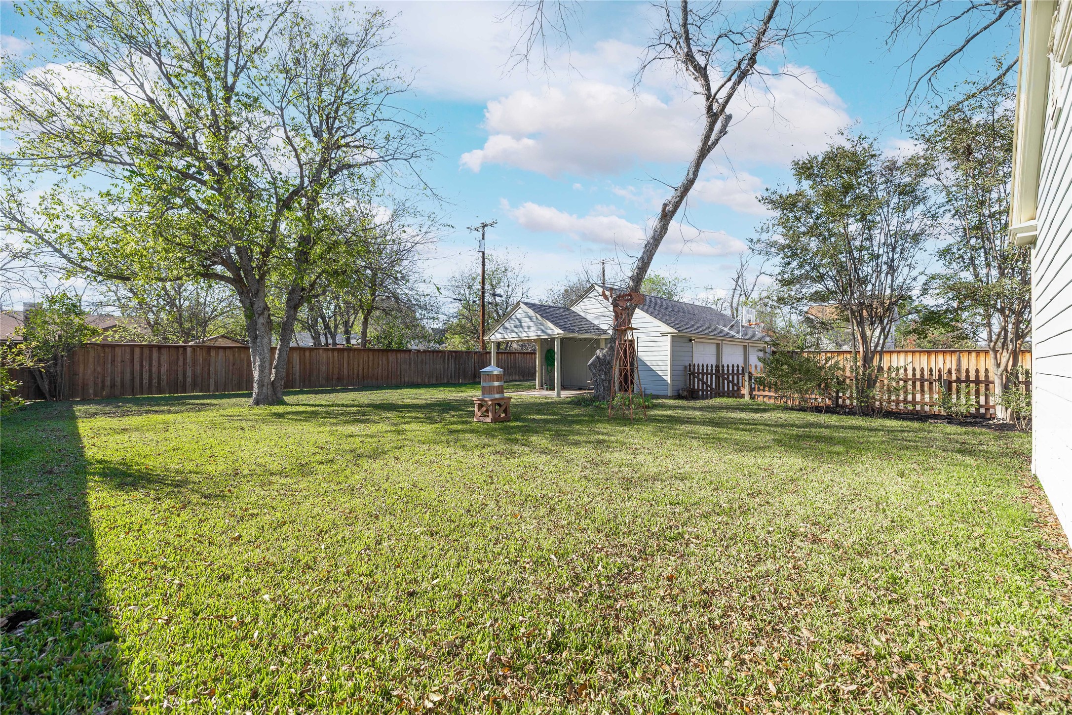 2005 1st Street Brownwood TX 76801