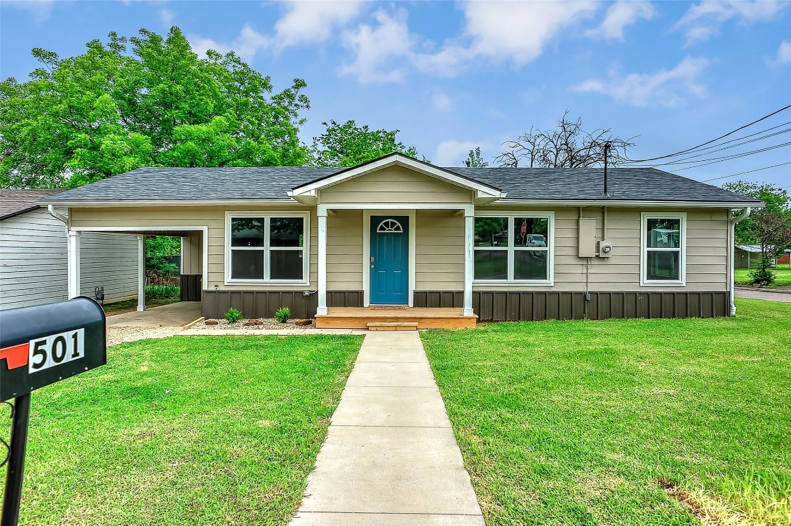 501 Abney Street Whitesboro TX 76273