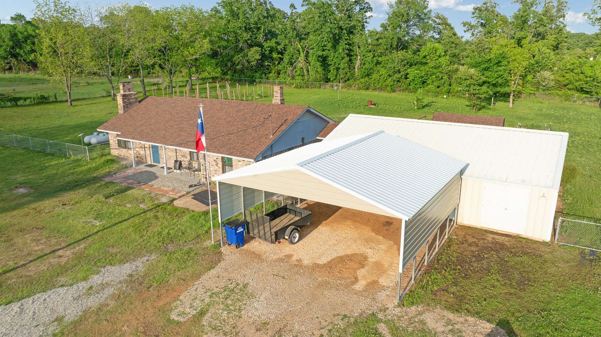 150 Cr 35980 Arthur City TX 75411