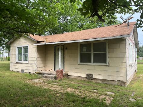 3743 State Highway 59 N Bowie TX 76230