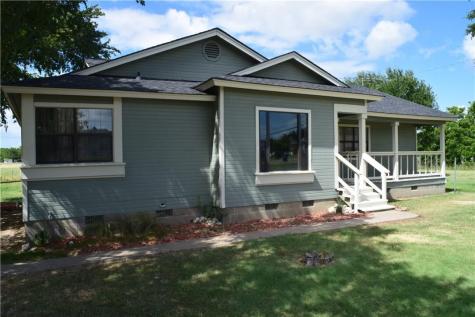 208 Maple Street Gunter TX 75058