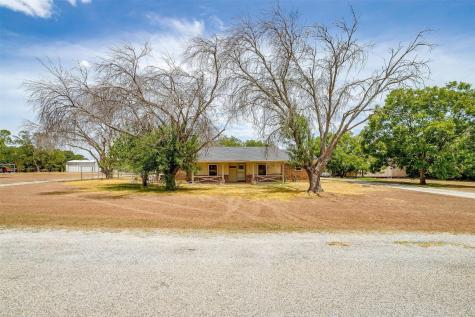 4024 Easy Street Alvarado TX 76009