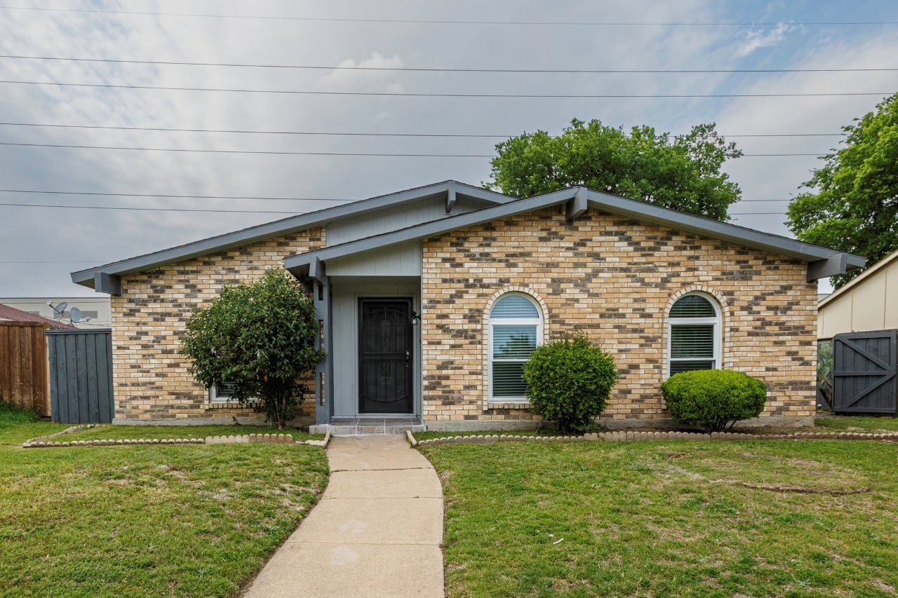 3029 Weather Vane Lane Dallas TX 75228