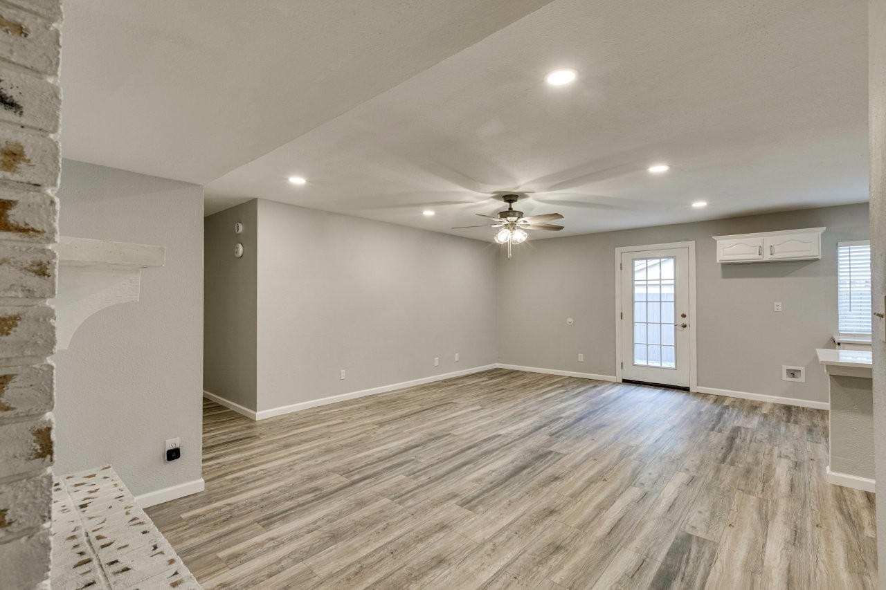 3029 Weather Vane Lane Dallas TX 75228