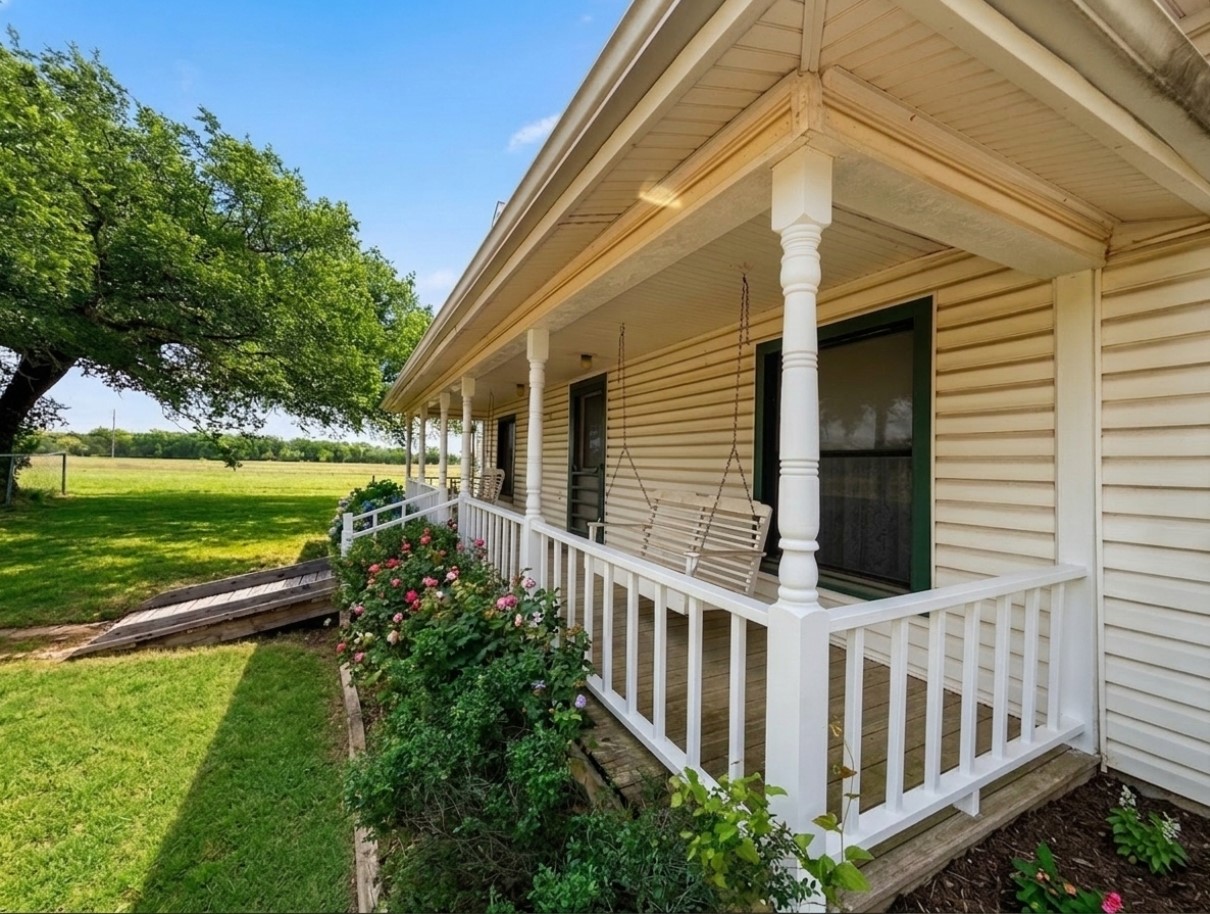 12031 Paradise Bluff Dale TX 76433