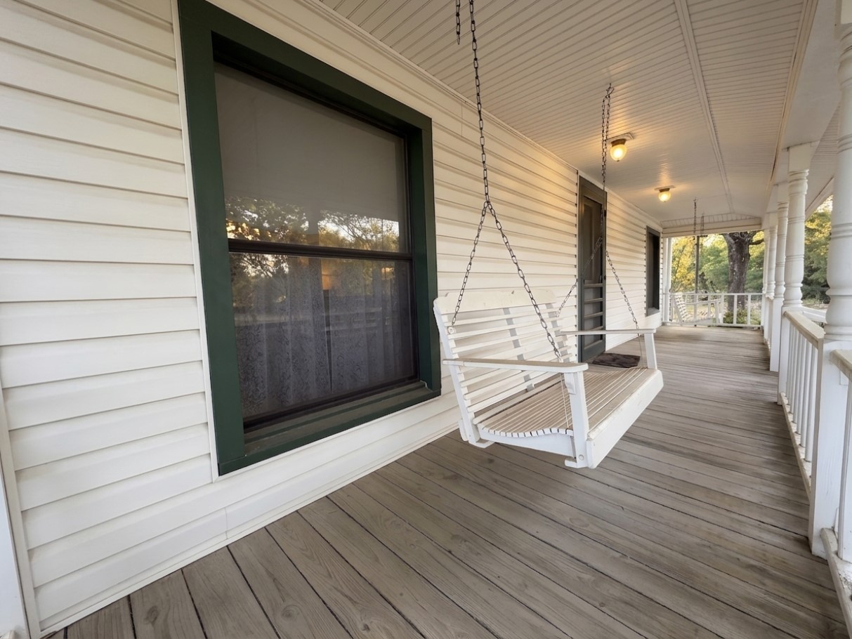 12031 Paradise Bluff Dale TX 76433