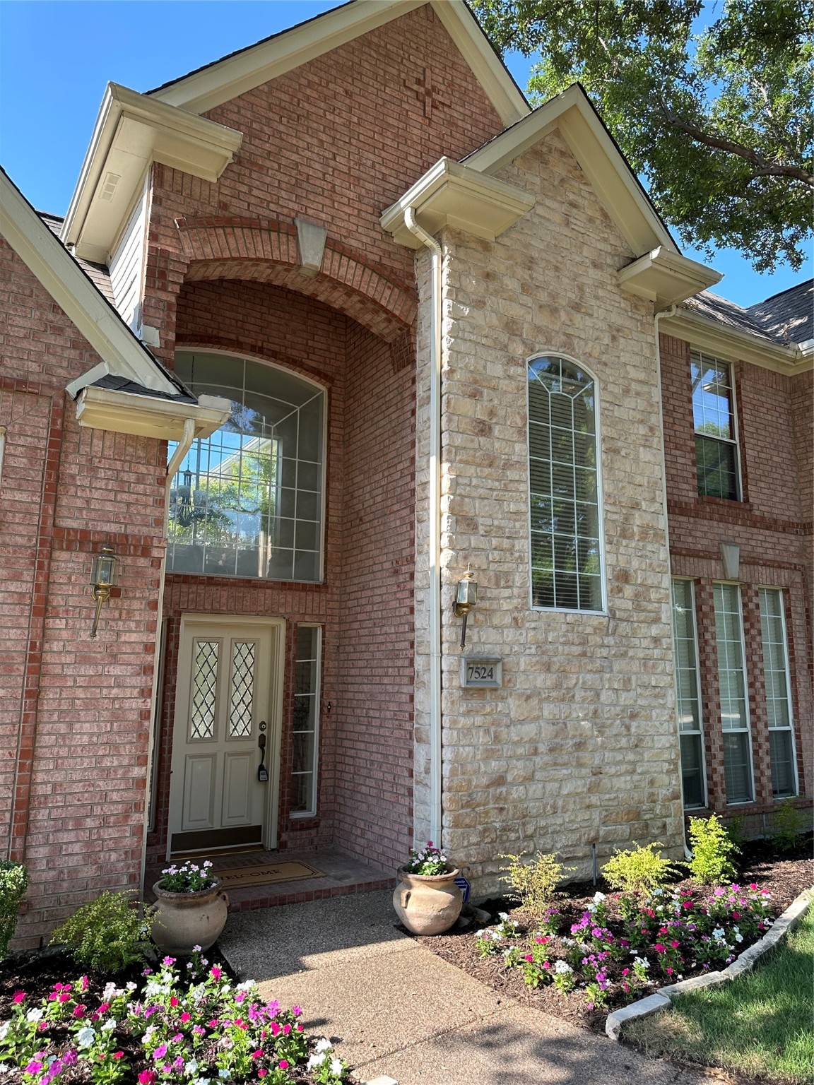 7524 Aberdon Road Dallas TX 75252