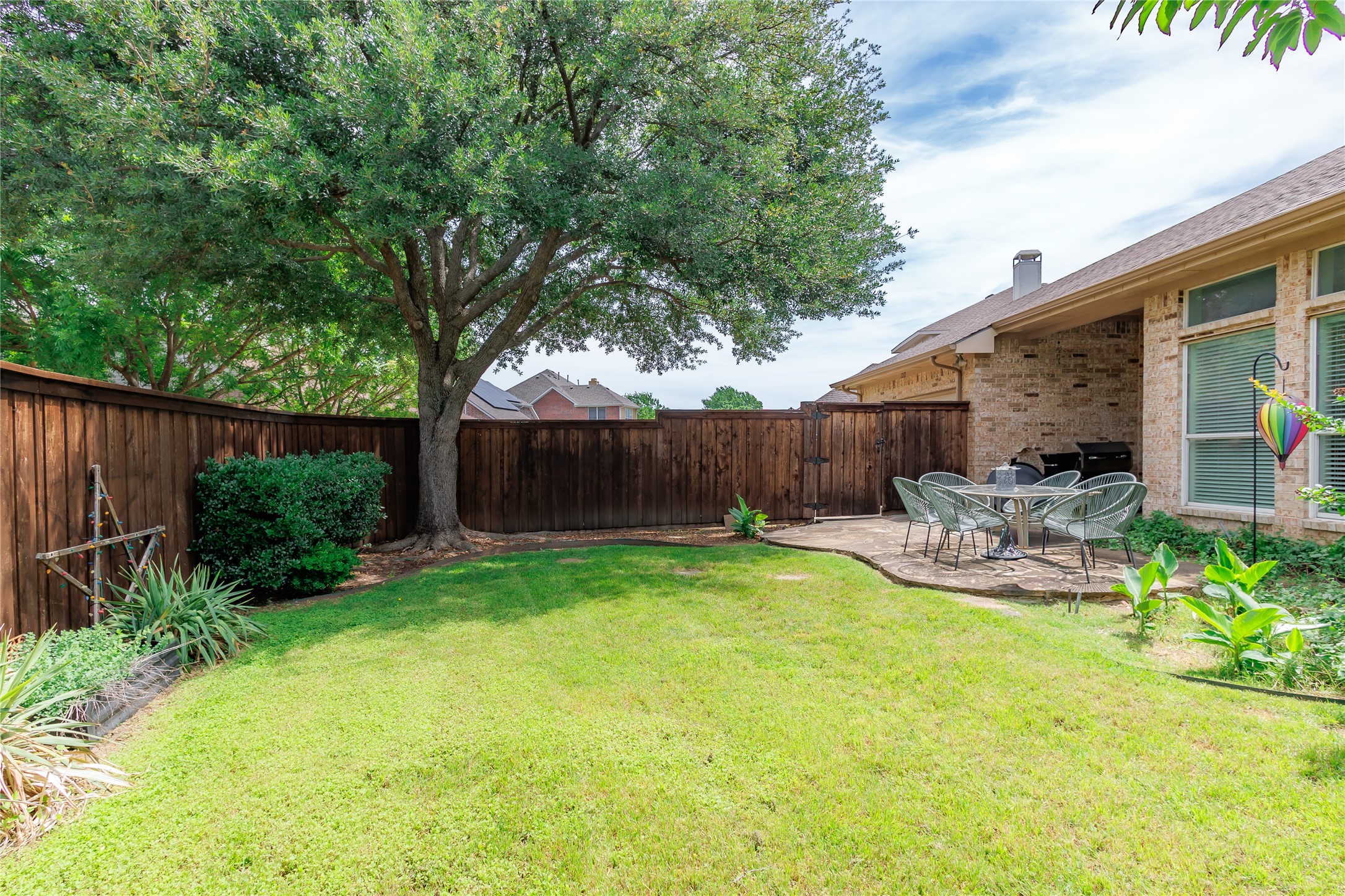 1212 Surrey Lane Allen TX 75013