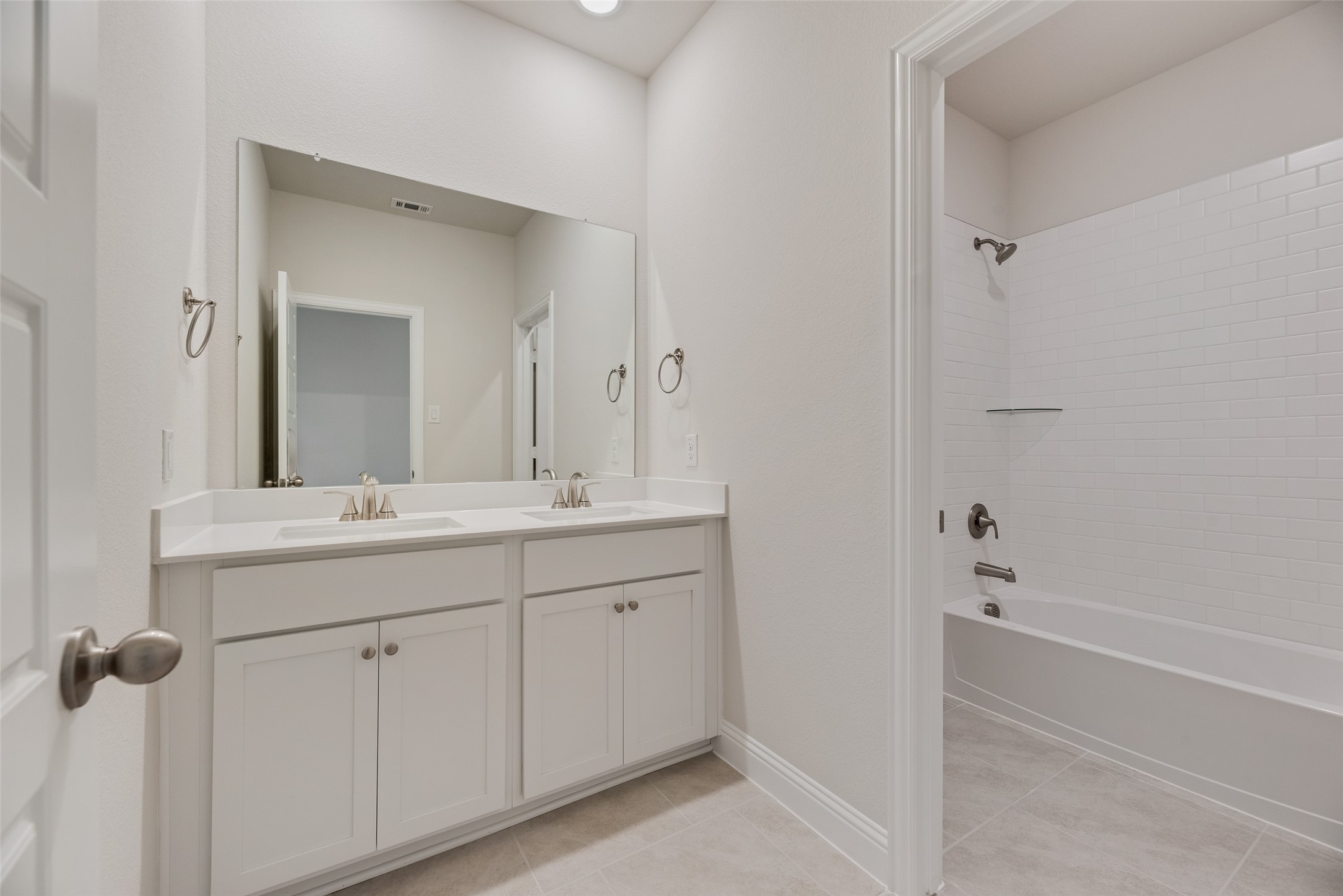 1025 Canoe Way Crowley TX 76036